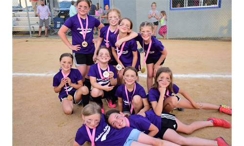 8U Champs in the 2019 Barrington Ponytail Tournament